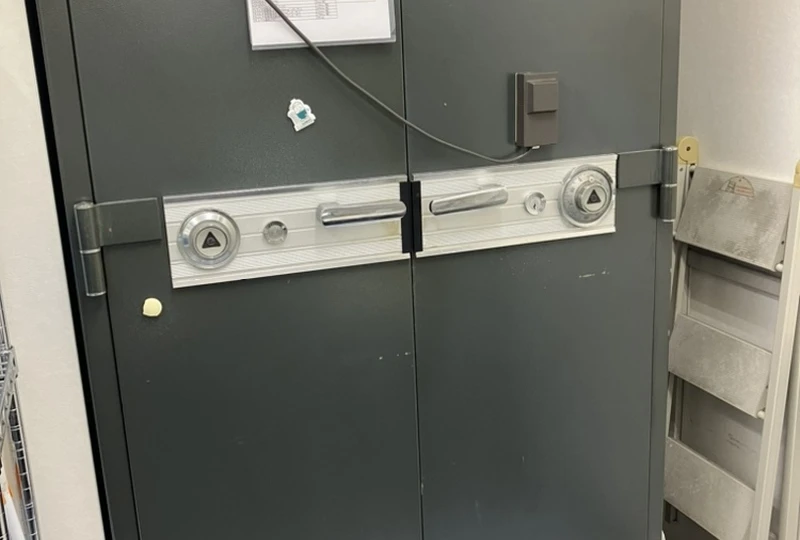 麻薬金庫